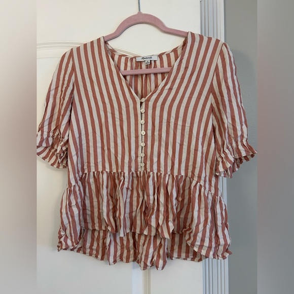 Madewell Courtyard Ruffle-Hem Top in Stripe - Picture 2 of 7